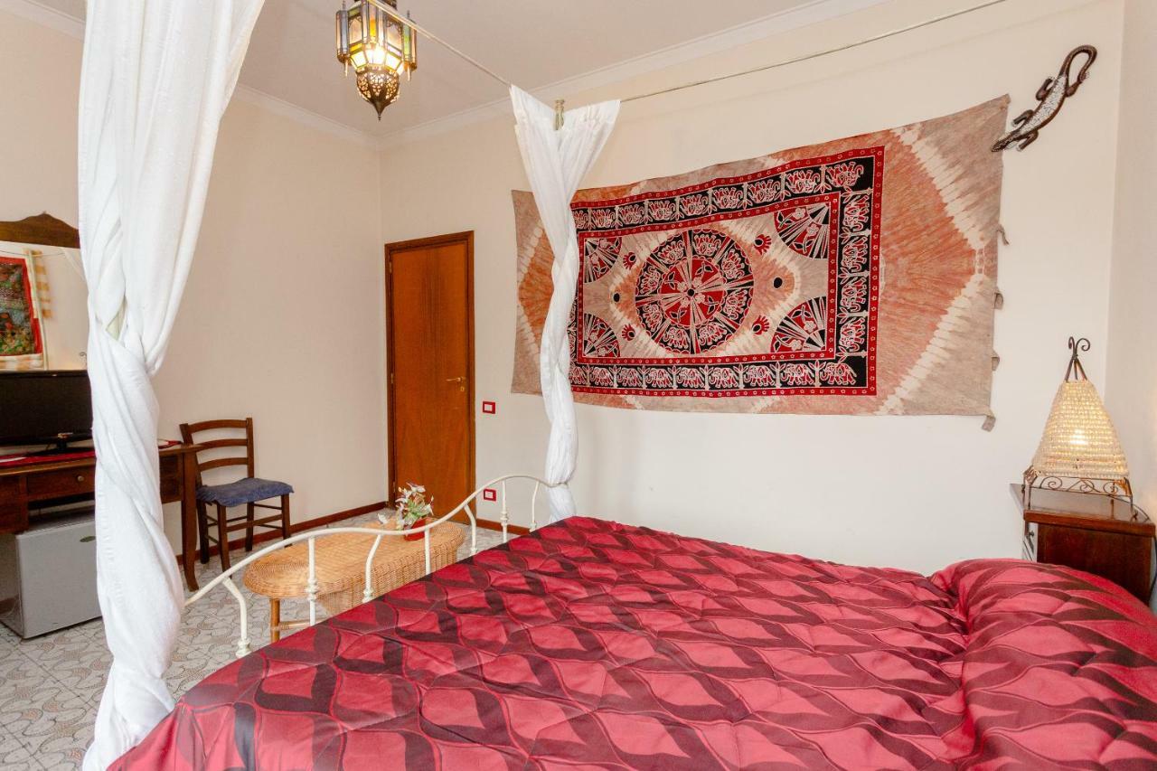 Bed and Breakfast A Casa Di Marco à Catane Extérieur photo