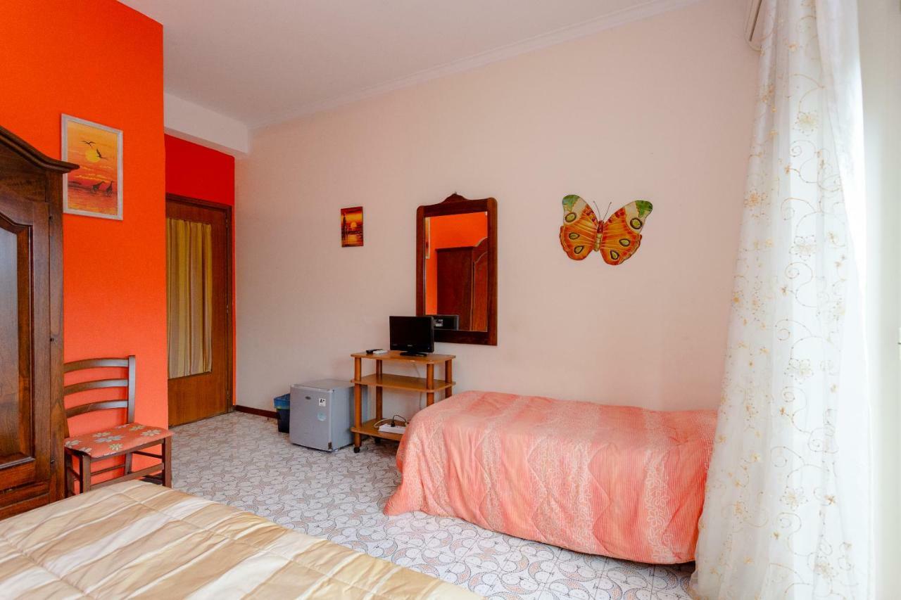 Bed and Breakfast A Casa Di Marco à Catane Extérieur photo
